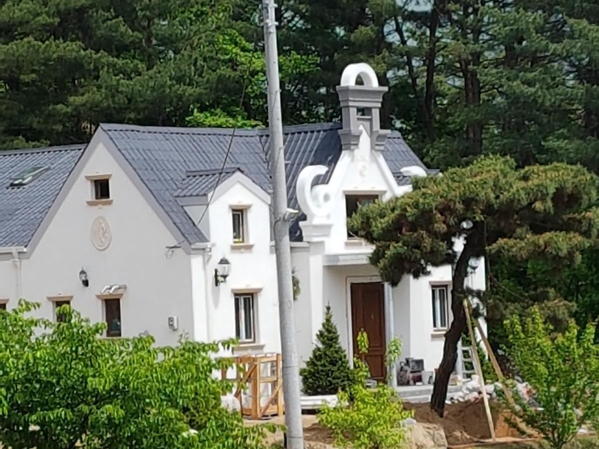 The Castle Stay Chuncheon Zewnętrze zdjęcie